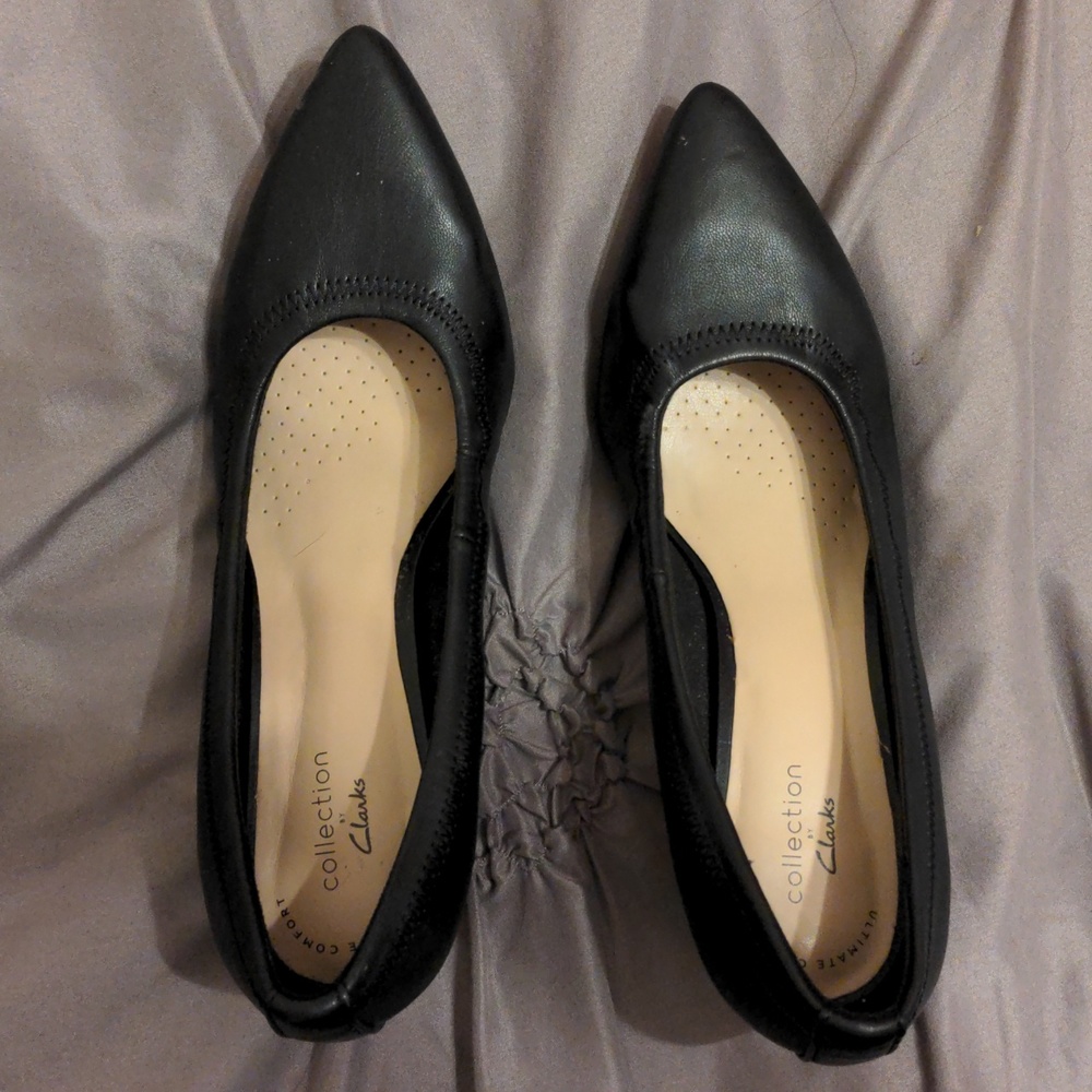 Clarks Shondra Rae black flex stretch heel sz 7